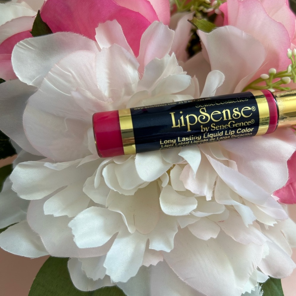 Lipsense Kiss for a Cause color